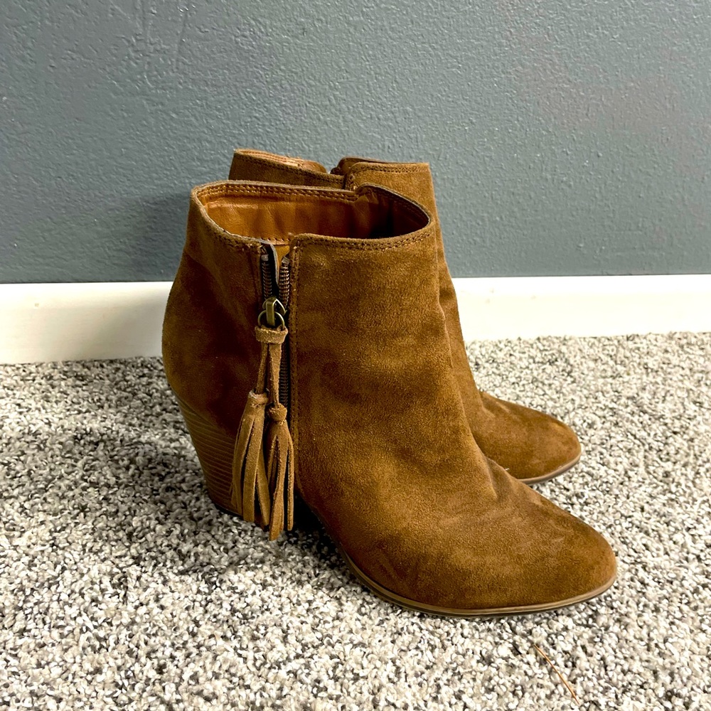 Merona size 9 boots